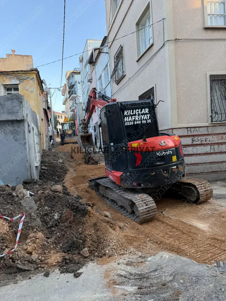 izmir hafriyat bina kat yikim dolgu tesfiye bahce duzenleme kazi isleri altyapi calismalari jcb kiralama kiliclar hafriyat 26